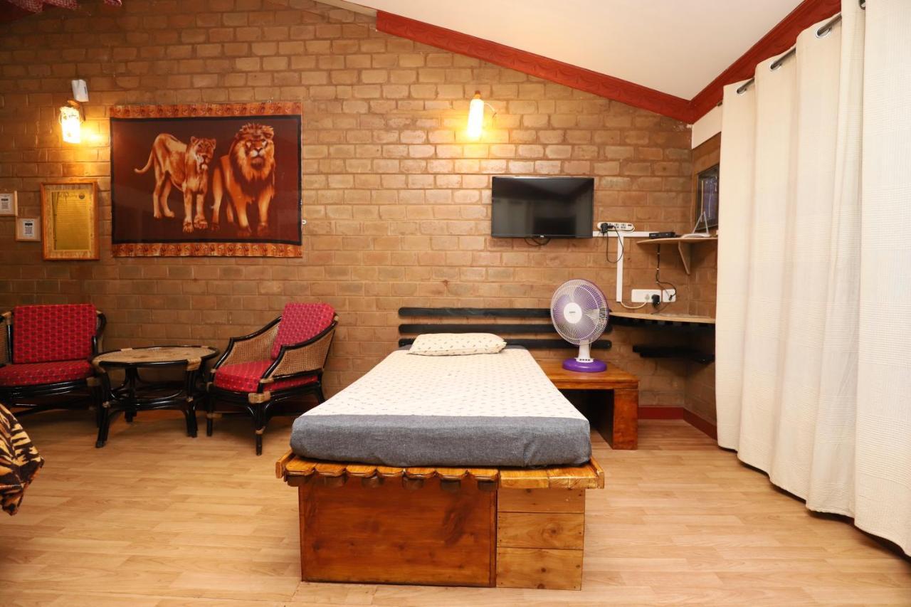 De Rock Jungle Living Resort クーヌール エクステリア 写真
