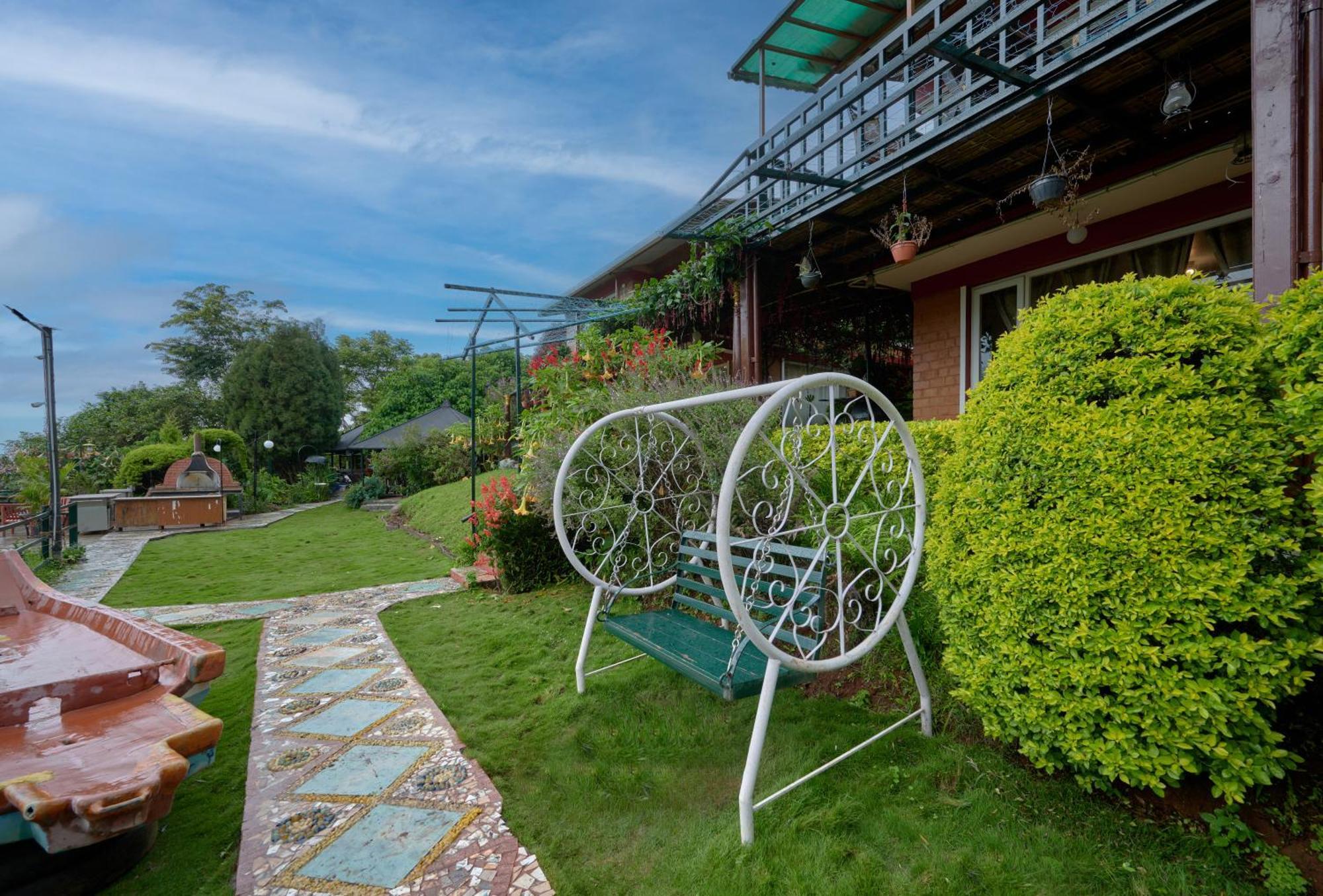 De Rock Jungle Living Resort クーヌール エクステリア 写真