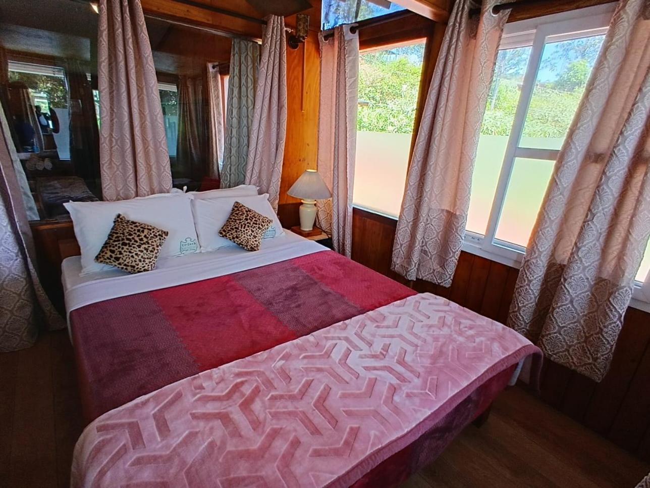 De Rock Jungle Living Resort クーヌール エクステリア 写真